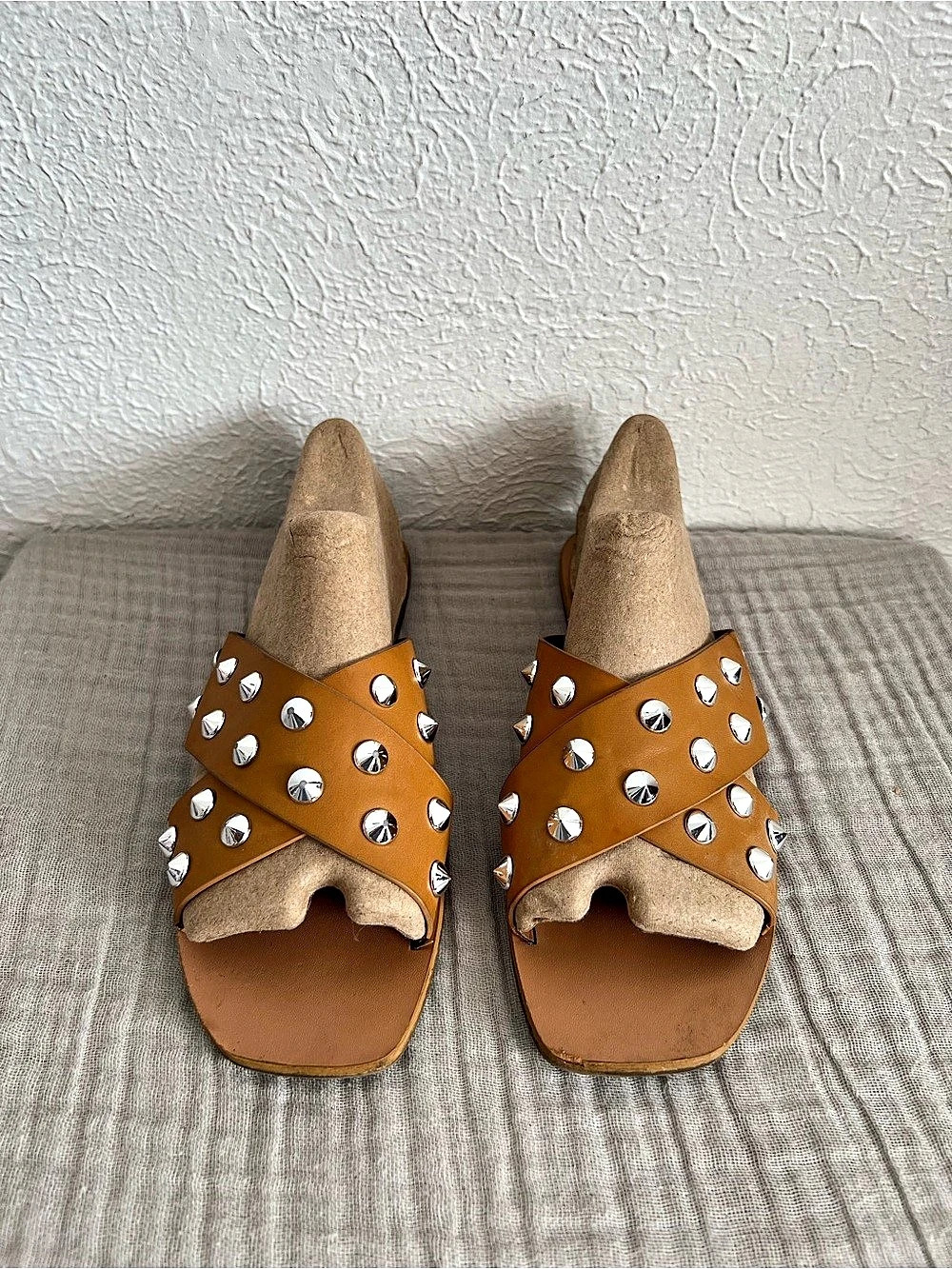 Indigo Rd. Leather Pobart 2 Studded Slide Sandals in Brown